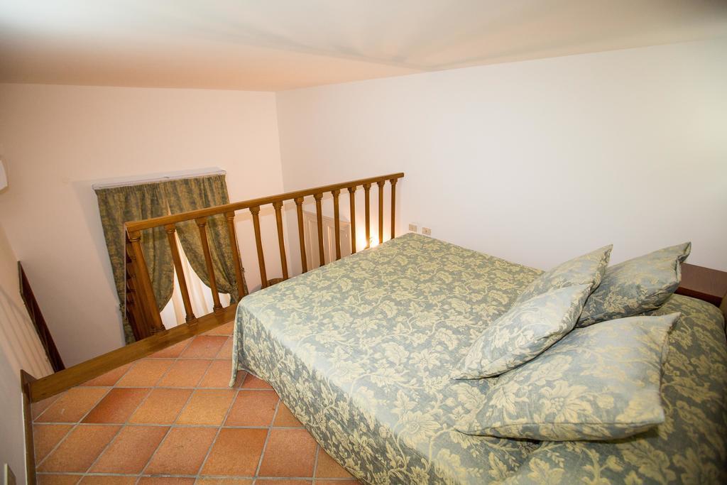 Palazzo Raho Otel Cefalù Oda fotoğraf