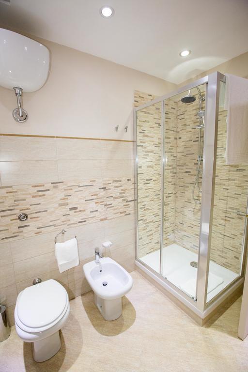 Palazzo Raho Otel Cefalù Oda fotoğraf