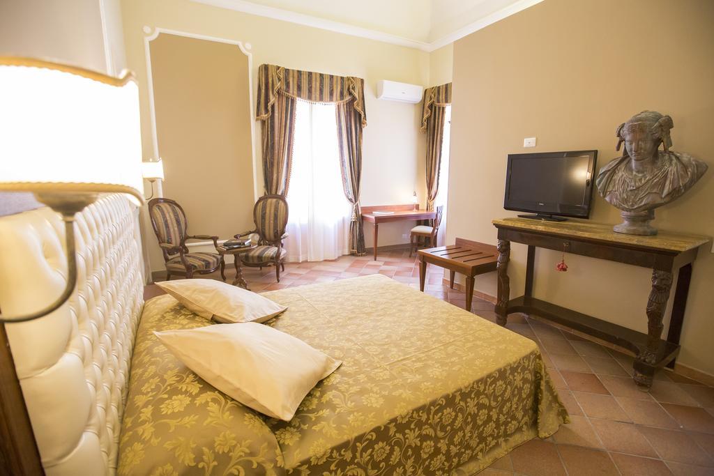 Palazzo Raho Otel Cefalù Oda fotoğraf