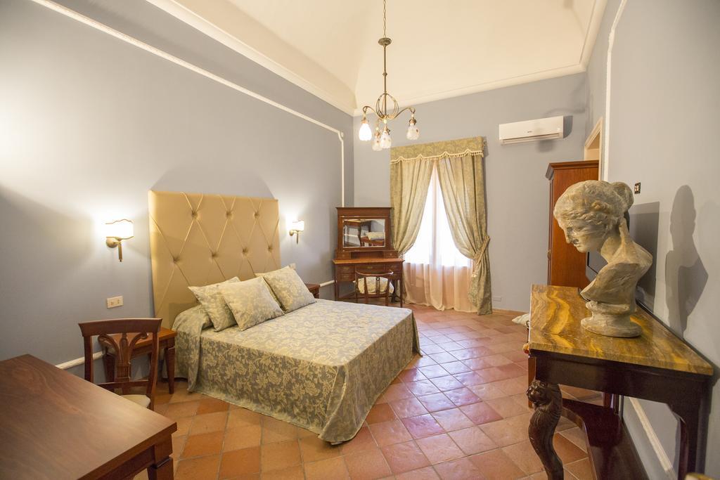 Palazzo Raho Otel Cefalù Oda fotoğraf